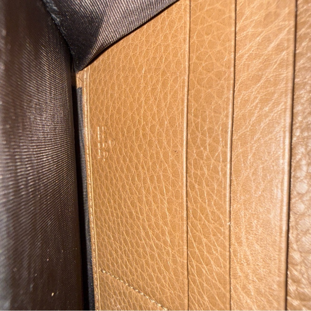 Gucci Tan Leather bamboo tassle with Gold Logo - Picture 7 of 11